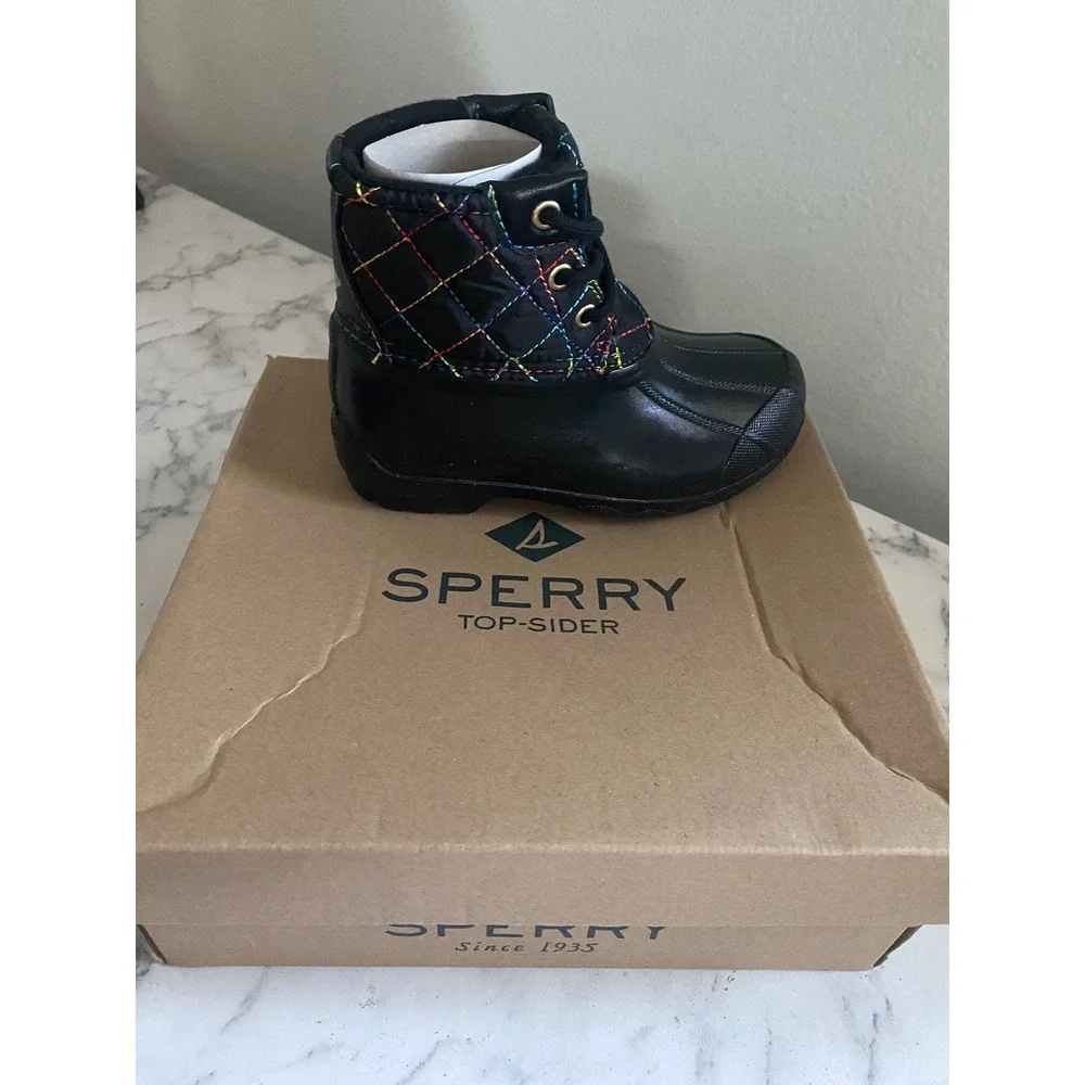 Sperry Saltwater Duck Boots Black Rainbow Quilted Kids 10M SCL166394